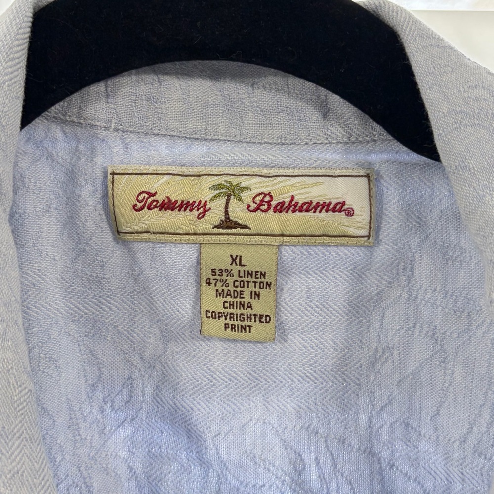 Tommy Bahama Light Blue Casual Beachy Button Down Shirt - Picture 3 of 6